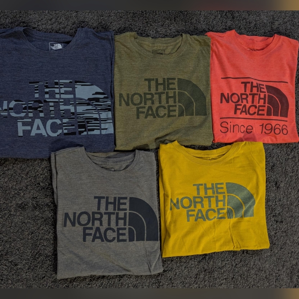 5 Mens Large The North Face Shirts